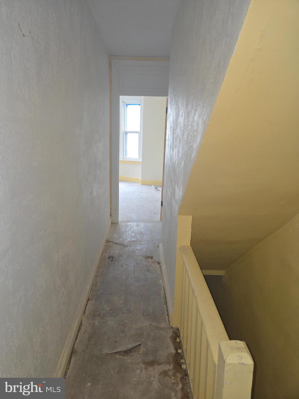 2152 Penn Street Harrisburg, PA 17110 - Photo 3 of 8 a view of a hallway