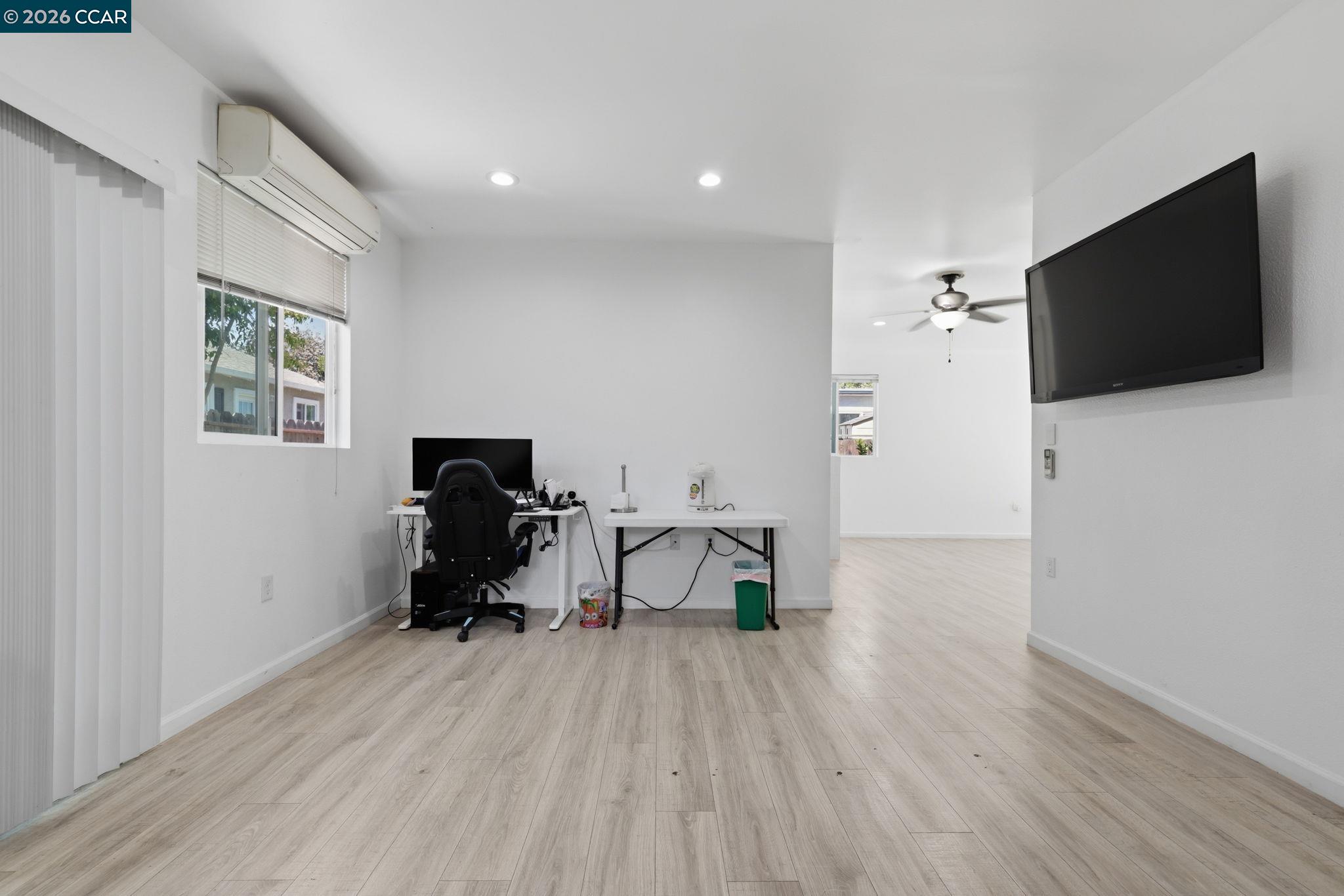 2932 Clayton Road Concord, CA 94519 - Photo 7 of 28