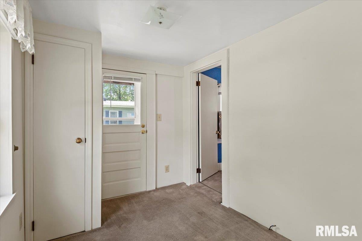 2911 South 13th Street Springfield, IL 62703 - Photo 19 of 29
