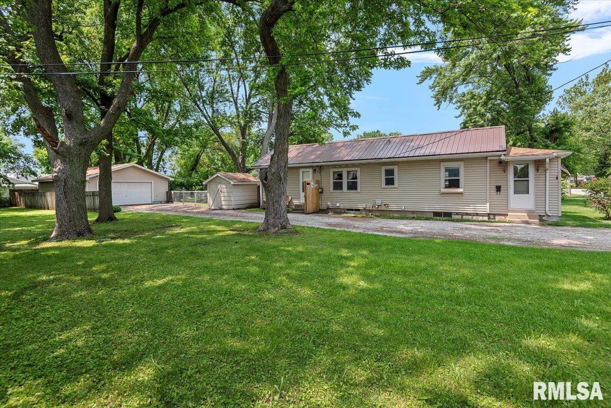 2911 South 13th Street Springfield, IL 62703 - Photo 4 of 29
