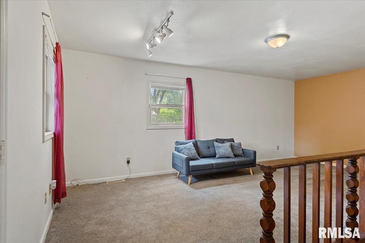 2911 South 13th Street Springfield, IL 62703 - Photo 5 of 29