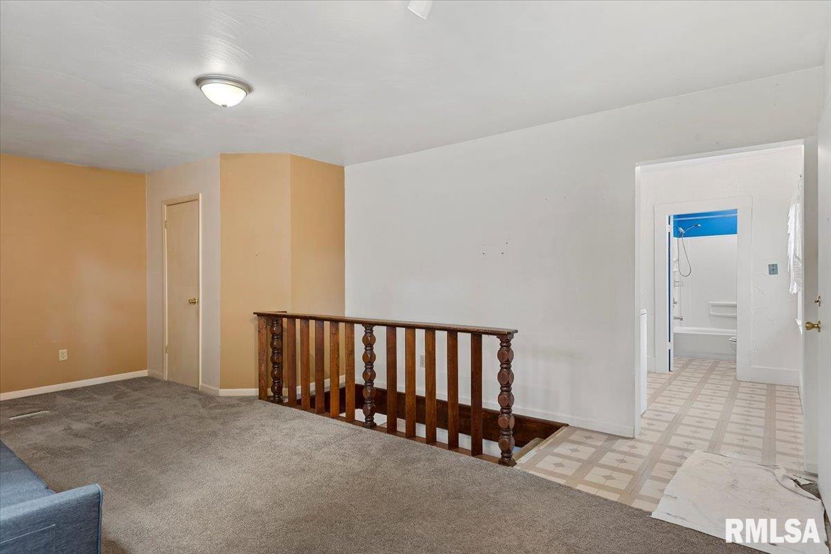 2911 South 13th Street Springfield, IL 62703 - Photo 6 of 29
