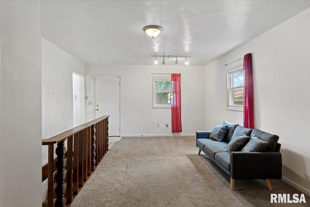 2911 South 13th Street Springfield, IL 62703 - Photo 8 of 29