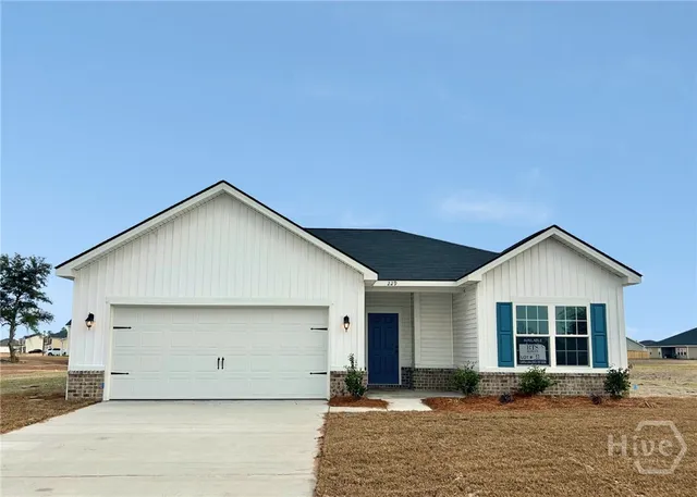 $255,875 | 229 Antler Avenue Southeast, Allenhurst, GA 31301