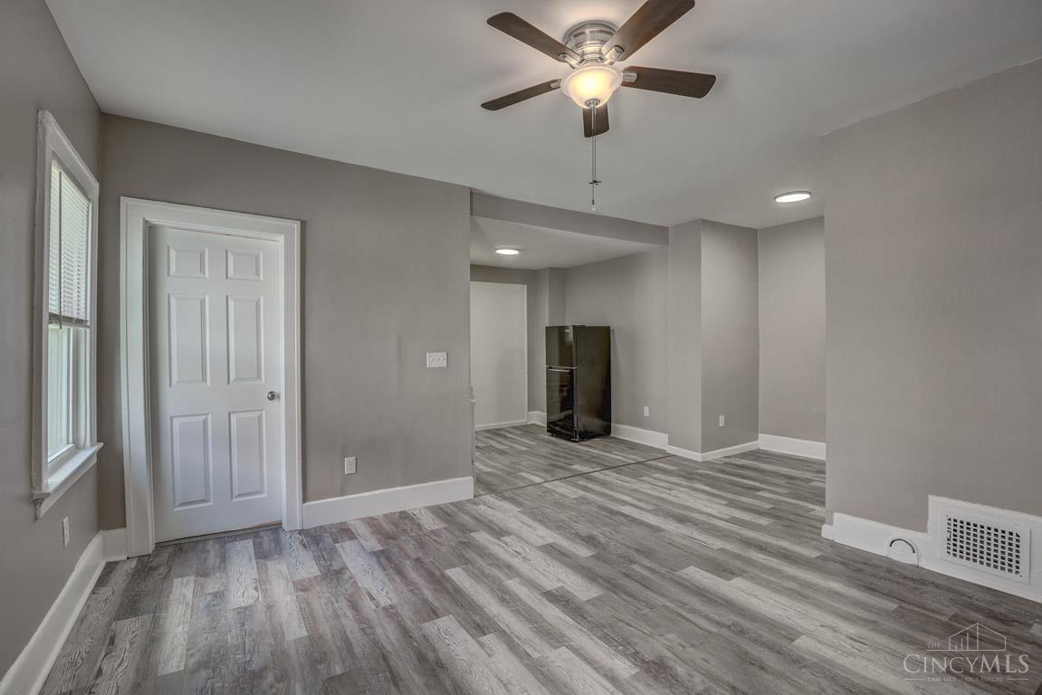 5211 Montgomery Road Cincinnati, OH 45212 - Photo 3 of 23 Gallery Image 3