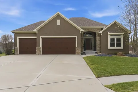 $599,950 | 3112 North 127th Terrace, Kansas City, KS 66109