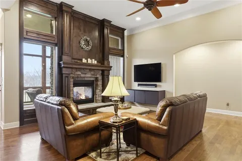 $599,950 | 3112 North 127th Terrace, Kansas City, KS 66109