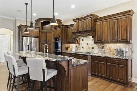 $599,950 | 3112 North 127th Terrace, Kansas City, KS 66109