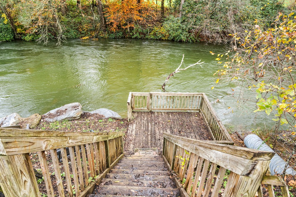 251 Rivers Edge Drive Hayesville, NC 28904 - Photo 37 of 45 a view of a balcony with wooden floor