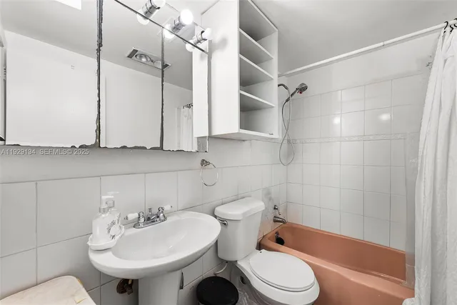 $229,000 | 1667 Northeast Miami Gardens Drive, Unit 145, Miami, FL 33179