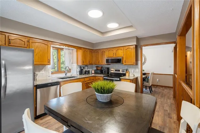 $325,000 | 424 Southeast Nathan Pass, Lee's Summit, MO 64063