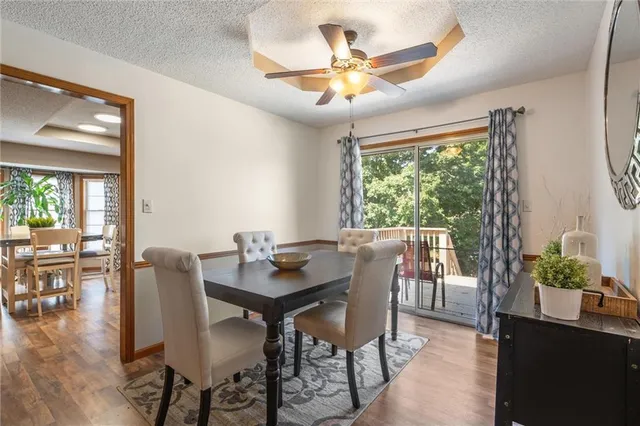 $325,000 | 424 Southeast Nathan Pass, Lee's Summit, MO 64063