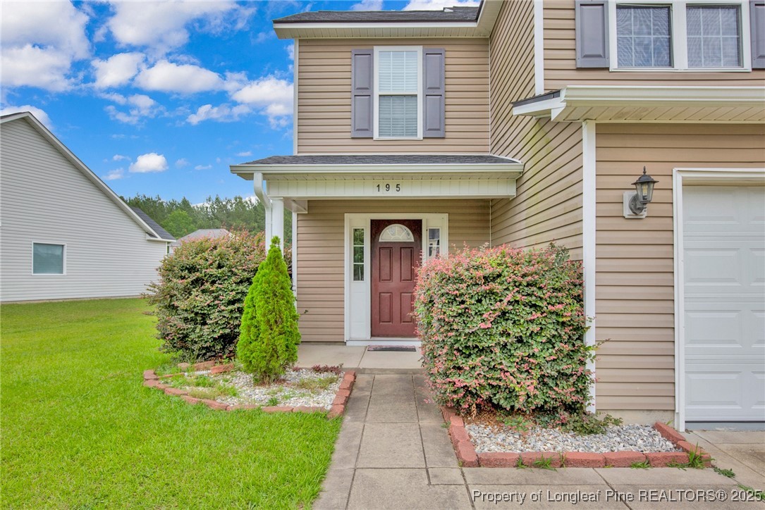 195 Cape Fear Road Raeford, NC 28376 - Photo 4 of 33