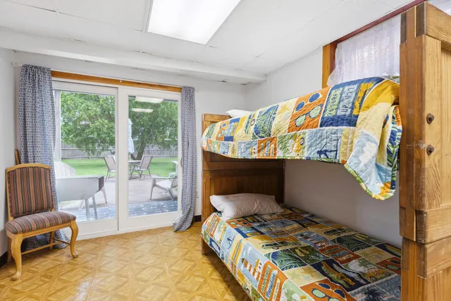 $995,000 | 13 Ocean Boulevard, Hampton, NH 03842