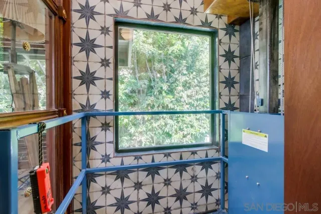 $2,399,000 | 10616 Falcon Rim Point, San Diego, CA 92131