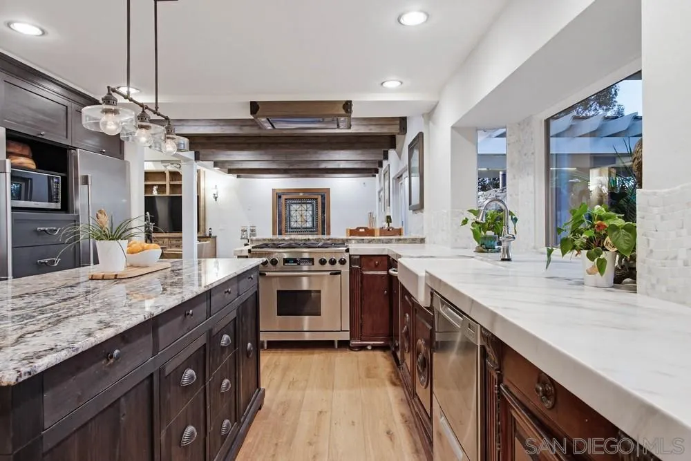 10616 Falcon Rim Point San Diego, CA 92131 - Photo 5 of 44