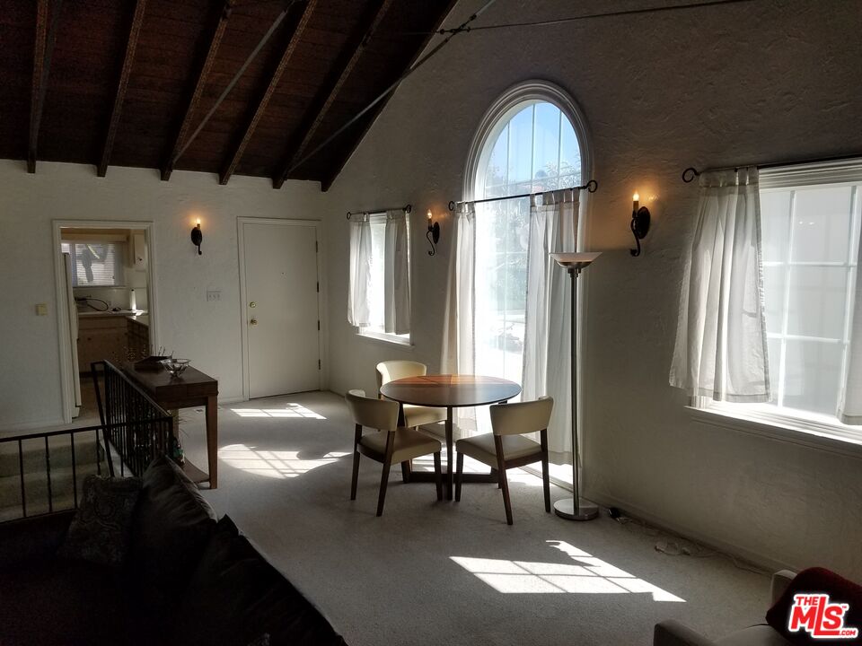 7325 Rindge Avenue Playa del Rey, CA 90293 - Photo 19 of 23