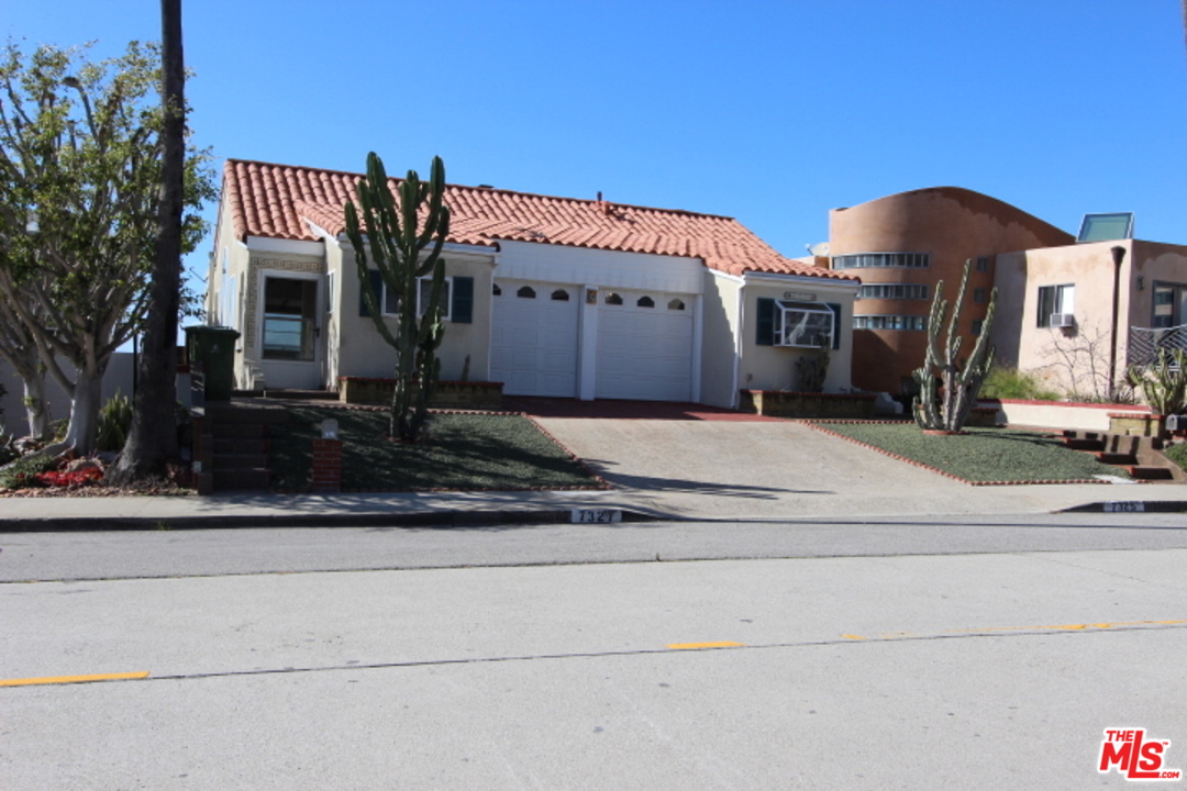 7325 Rindge Avenue Playa del Rey, CA 90293 - Photo 8 of 23