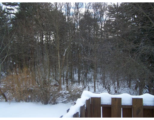 32 Woodcliff Road Holbrook, MA 02343 - Photo 18 of 19 Gallery Image 18