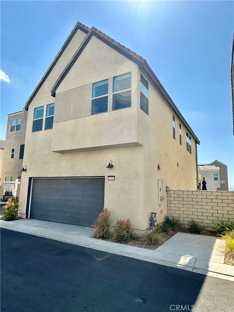 27367 Thunder Ridge Valencia, CA 91381 - Photo 37 of 56