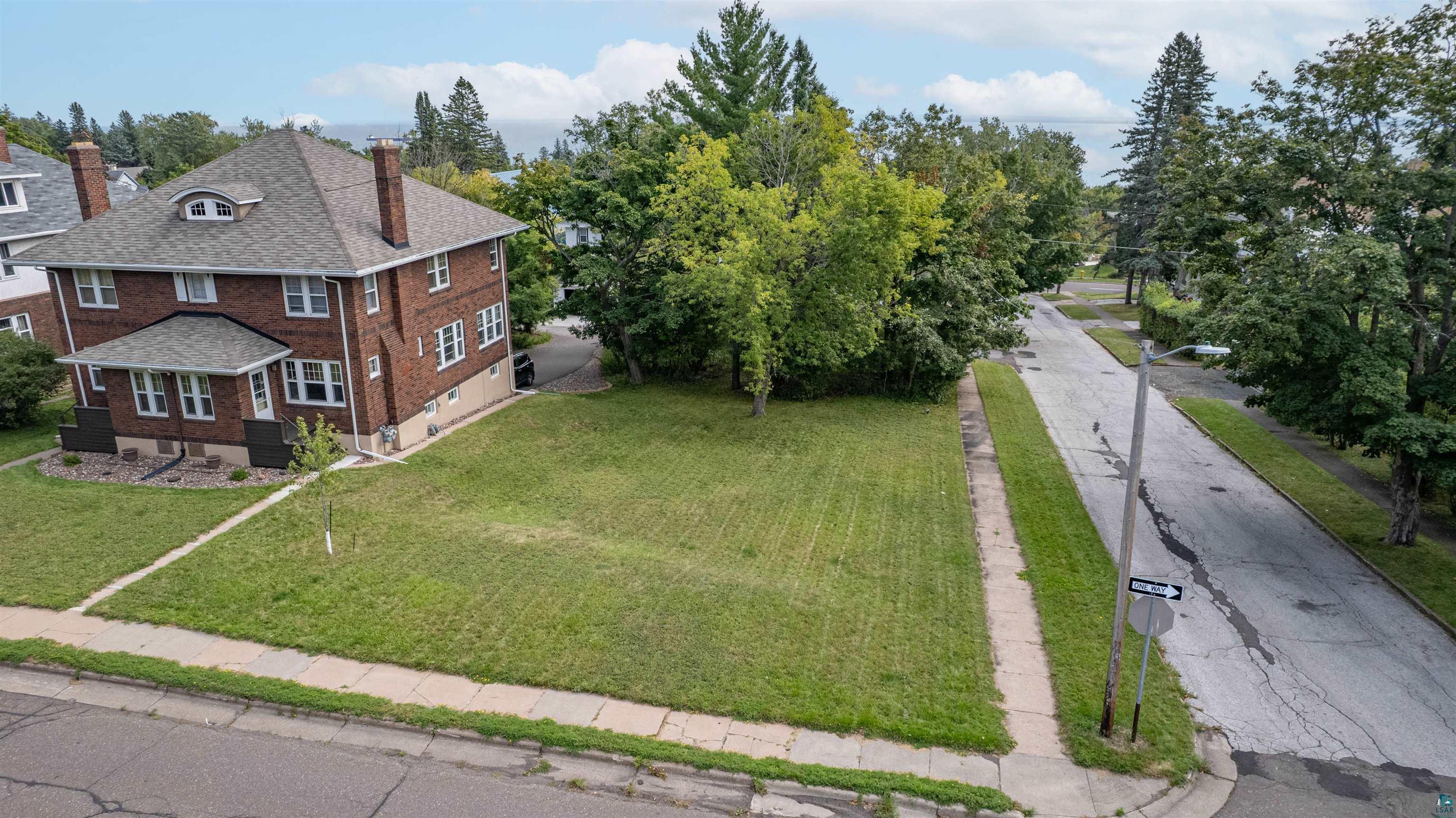 200 East 3rd Street Duluth, MN 55812 - Photo 3 of 9