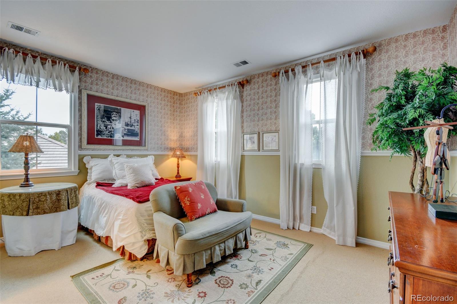 9069 Hunters Way Highlands Ranch, CO 80129 - Photo 25 of 40 Gallery Image 25