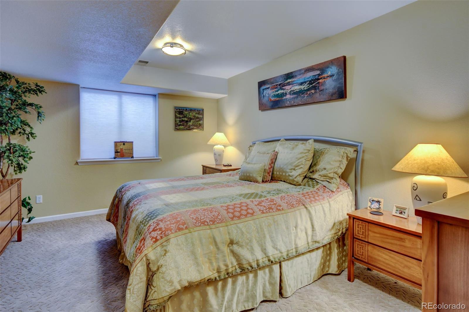 9069 Hunters Way Highlands Ranch, CO 80129 - Photo 27 of 40 Gallery Image 27