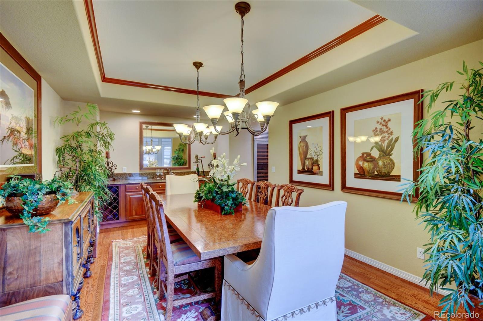 9069 Hunters Way Highlands Ranch, CO 80129 - Photo 8 of 40 Gallery Image 8