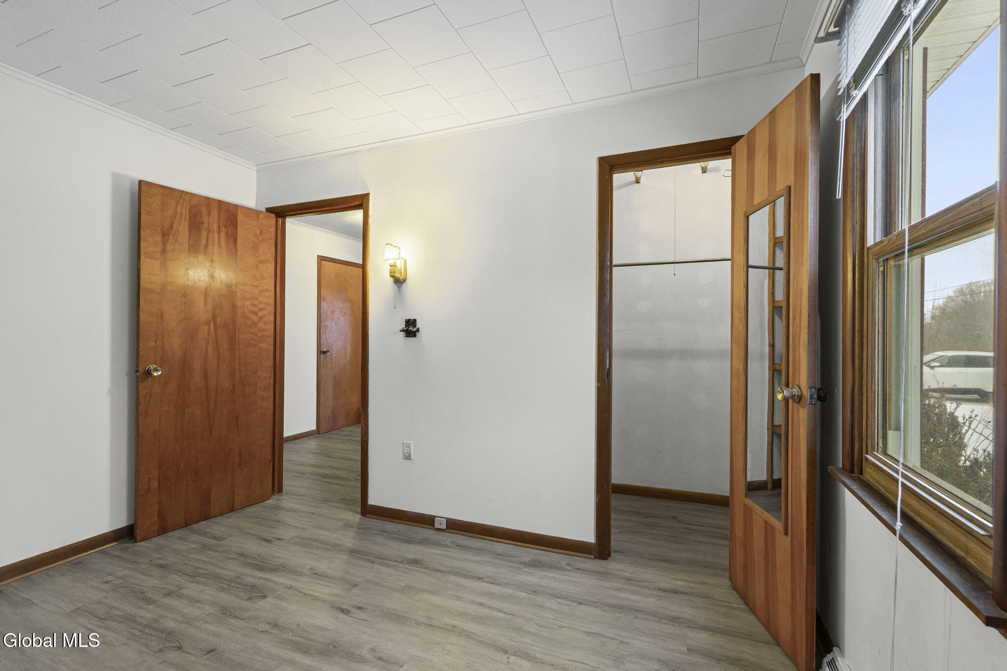 166 Potter Road Glenville, NY 12010 - Photo 15 of 30 11-web-or-mls-166-potter-rd