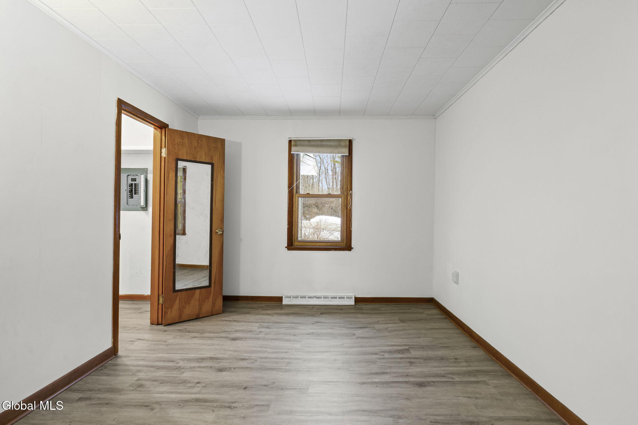 166 Potter Road Glenville, NY 12010 - Photo 21 of 30 28-web-or-mls-166-potter-rd