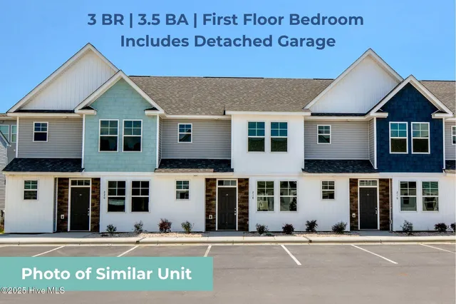 $326,900 | 219 Sandy Cv Lane, Sneads Ferry, NC 28460