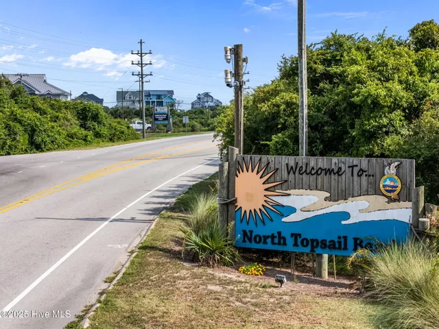 $326,900 | 219 Sandy Cv Lane, Sneads Ferry, NC 28460