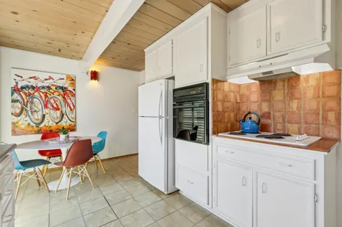 $1,250,000 | 355 San Carlos Avenue, El Granada, CA 94019