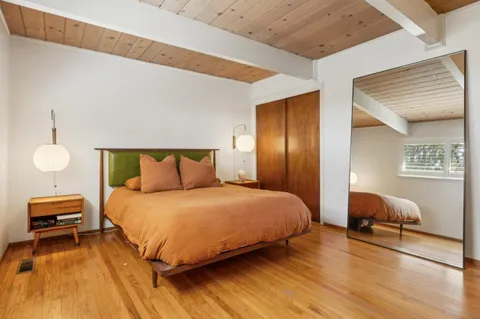 $1,250,000 | 355 San Carlos Avenue, El Granada, CA 94019