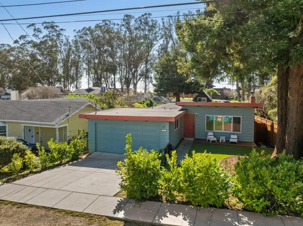$1,250,000 | 355 San Carlos Avenue, El Granada, CA 94019