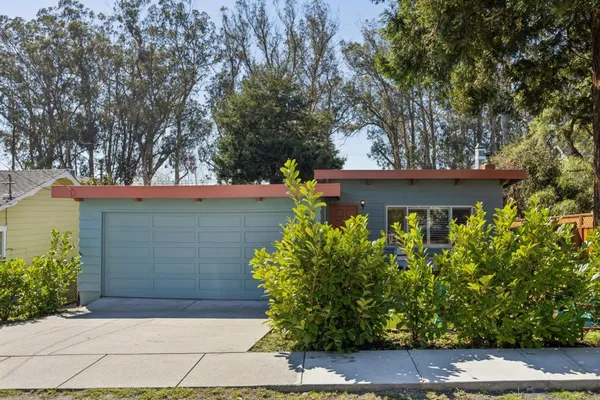 $1,250,000 | 355 San Carlos Avenue, El Granada, CA 94019