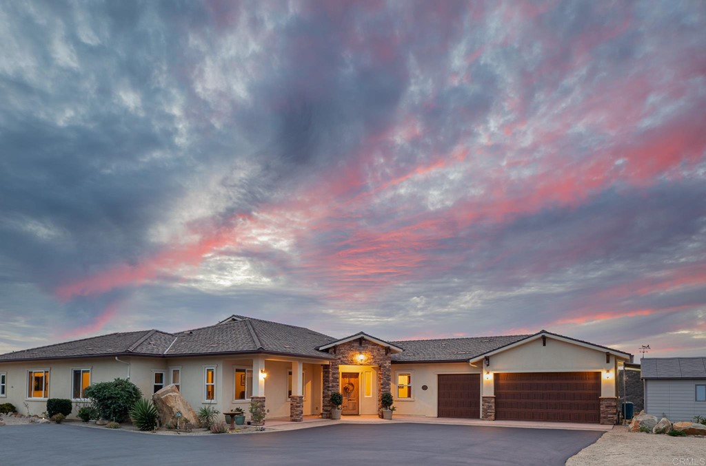 8948 Mt Israel Road Escondido, CA 92029 - Photo 2 of 31