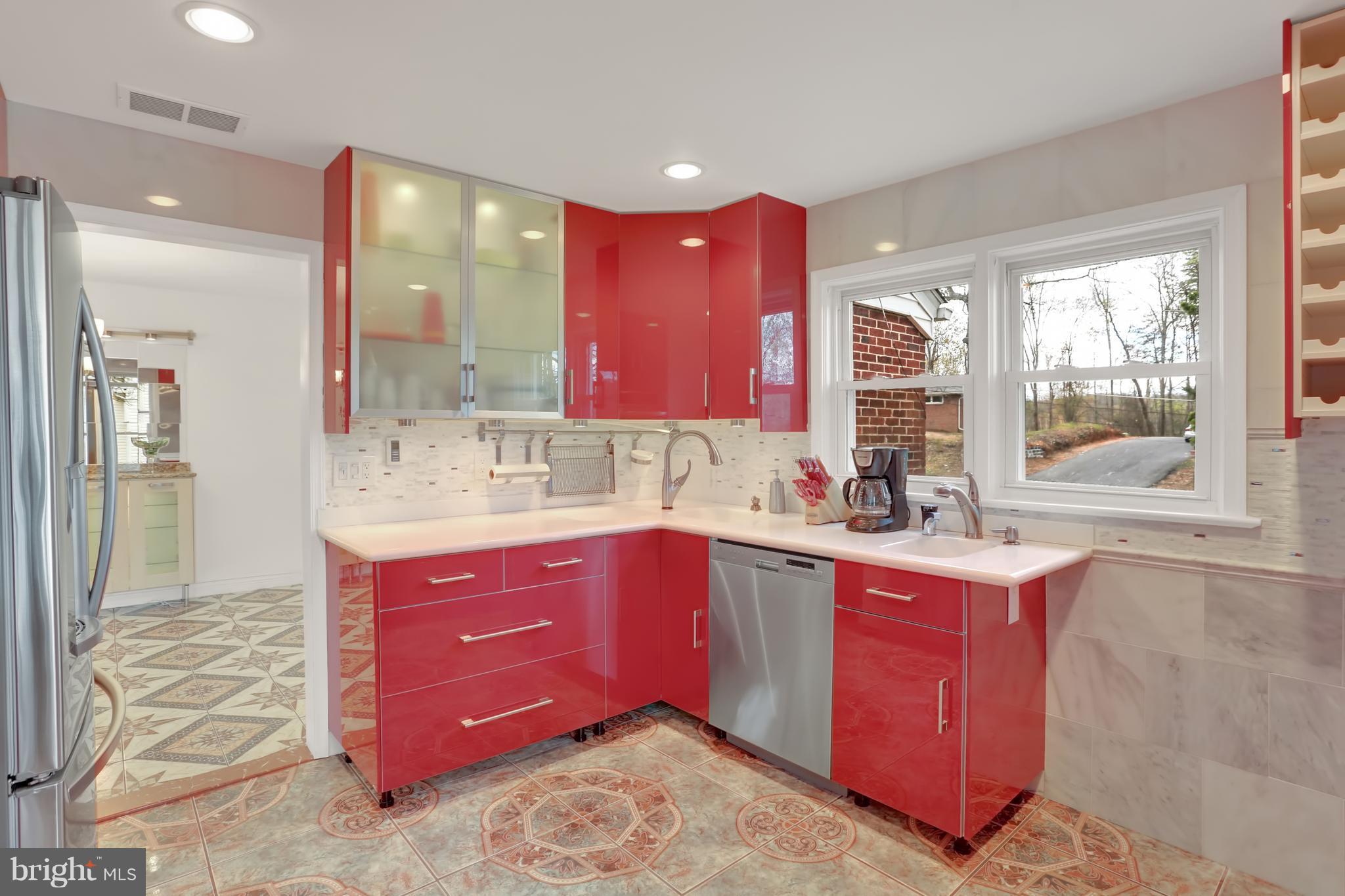 19107 Mockingbird Heights Road Triangle, VA 22172 - Photo 2 of 26 Kitchen