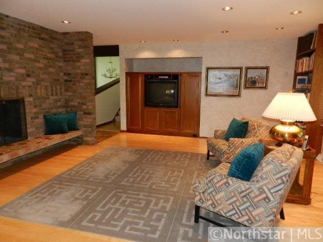 7203 Gleason Road Edina, MN 55439 - Photo 6 of 18