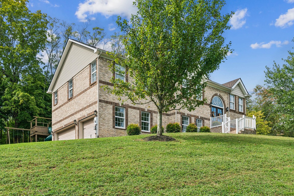 1521 Heller Ridge Spring Hill, TN 37174 - Photo 4 of 36