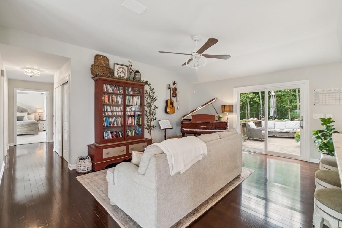 1521 Heller Ridge Spring Hill, TN 37174 - Photo 9 of 36