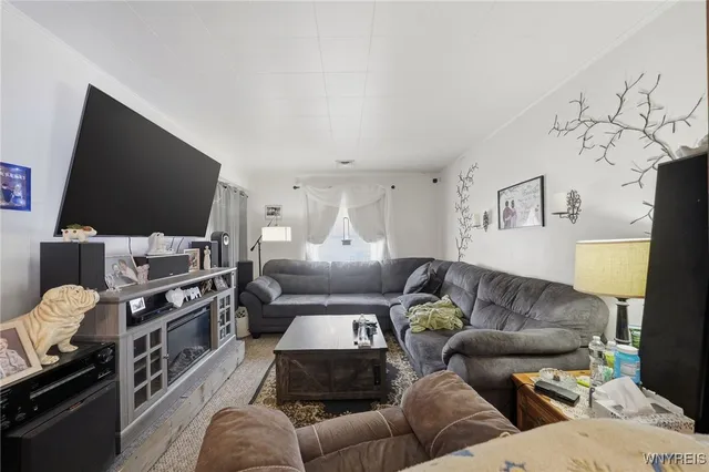 $229,900 | 87 Princeton Place, Buffalo, NY 14210