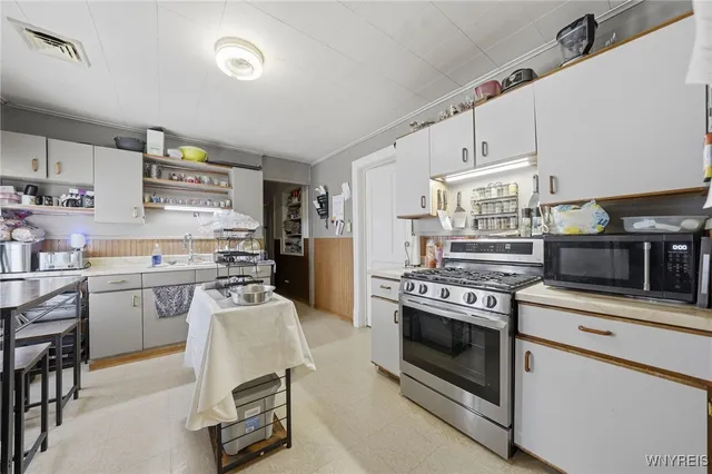 $229,900 | 87 Princeton Place, Buffalo, NY 14210