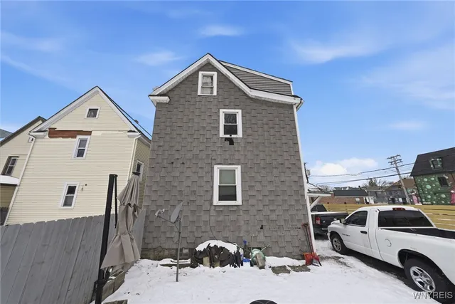 $229,900 | 87 Princeton Place, Buffalo, NY 14210