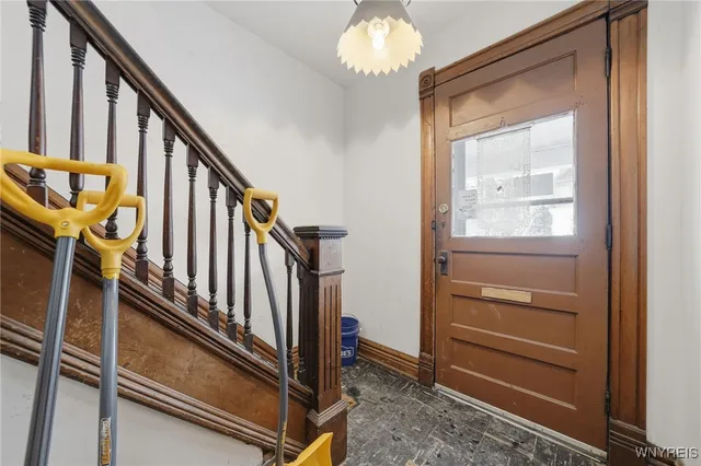 $229,900 | 87 Princeton Place, Buffalo, NY 14210