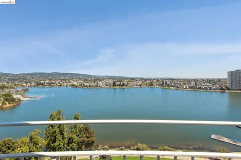 $650,000 | 1555 Lakeside Drive, Unit 190, Oakland, CA 94612