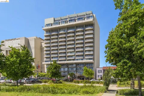 $650,000 | 1555 Lakeside Drive, Unit 190, Oakland, CA 94612