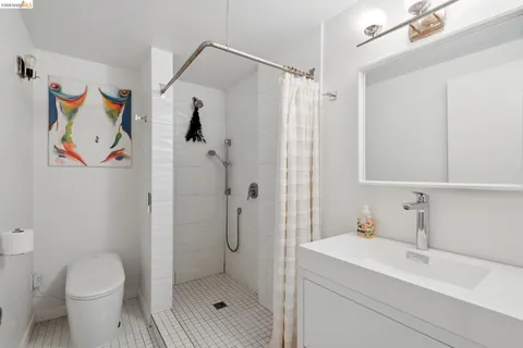 $650,000 | 1555 Lakeside Drive, Unit 190, Oakland, CA 94612