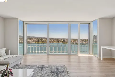 $650,000 | 1555 Lakeside Drive, Unit 190, Oakland, CA 94612
