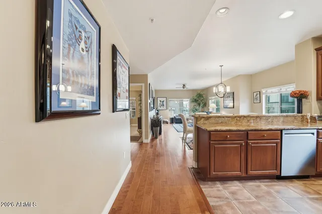 $525,000 | 5450 East Deer Valley Drive, Unit 2225, Phoenix, AZ 85054